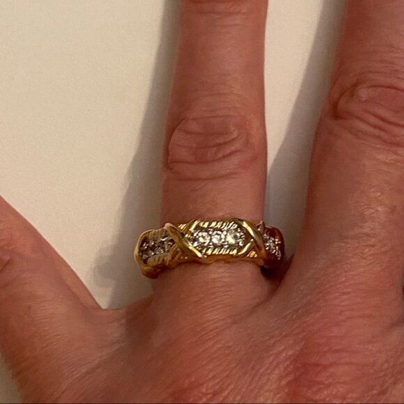 CAMROSE & KROSS JBK RING GOLD PLATE 925 CRYSTAL WRAPPED FAMILY UNITY BAND SIZE 8 - Picture 3 of 9